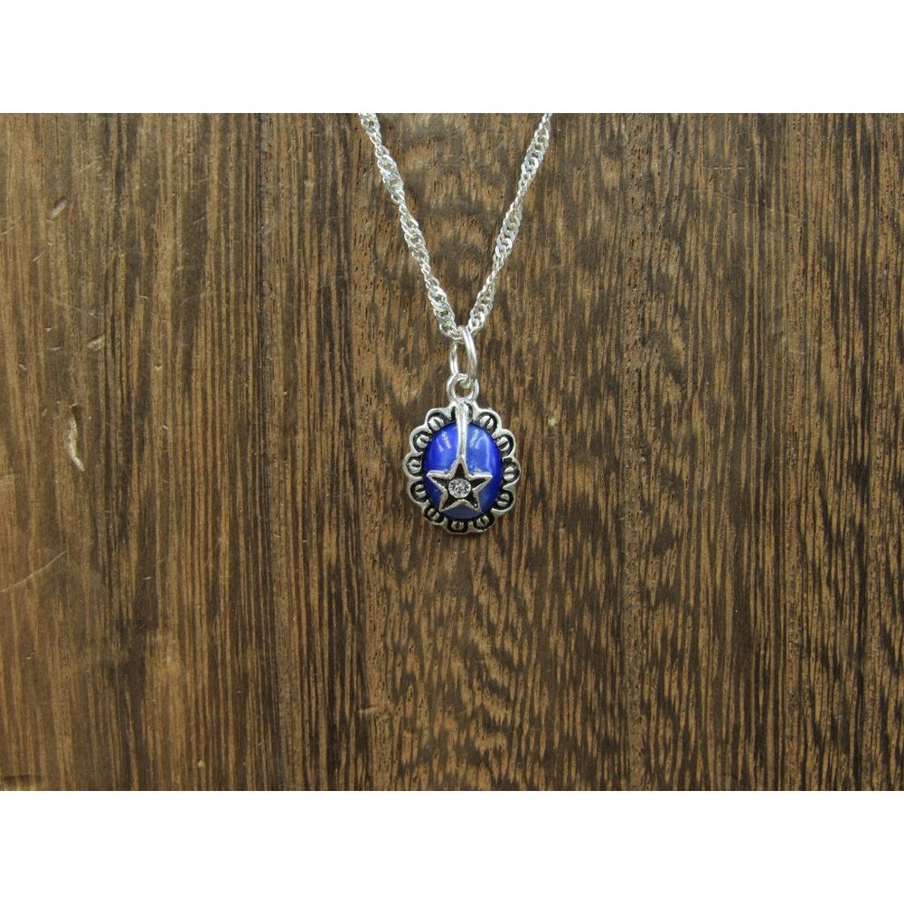 20" Sterling Silver Blue Cat's Eye Star Pendant Necklace Vintage Minimalist